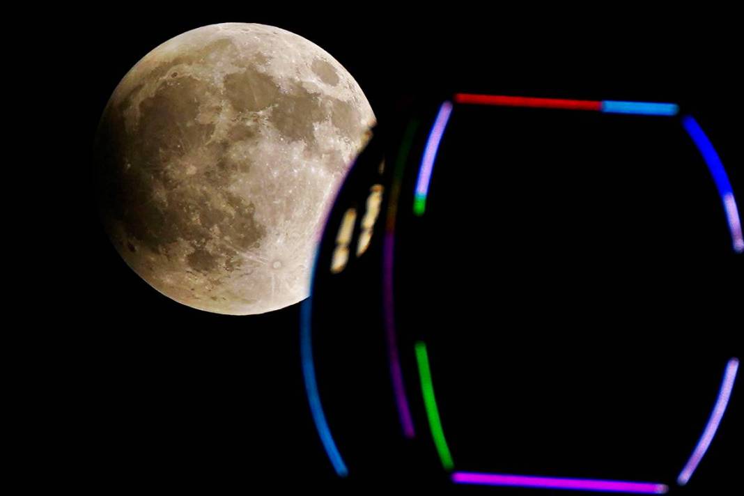 Doğa olayı mı, felaket habercisi mi? 'Kanlı Ay' tutulması ve bilimsel gerçekler 13